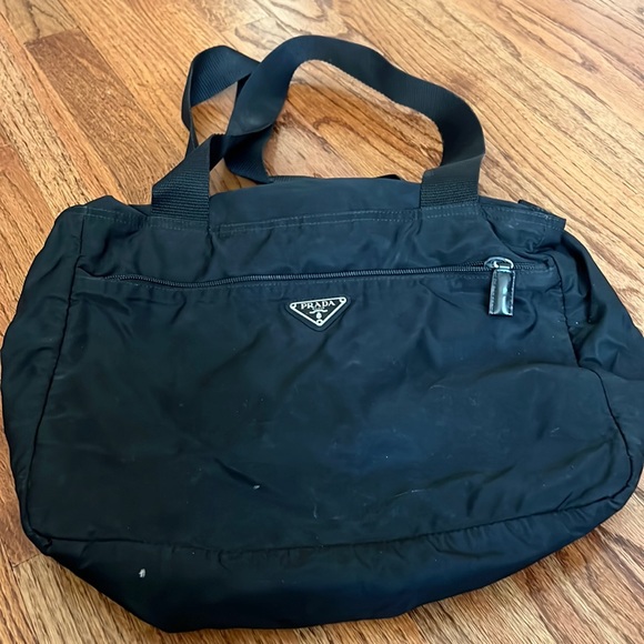 prada bag - Picture 1 of 3